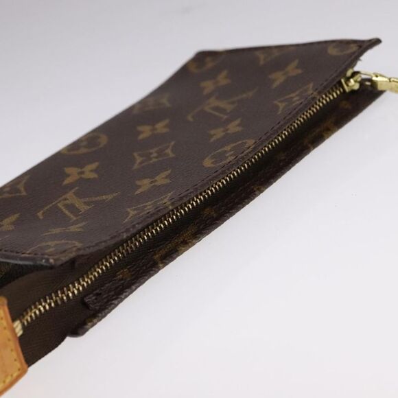 Pre Loved louis vuitton Women Monogram Pouches - Picture 5 of 8